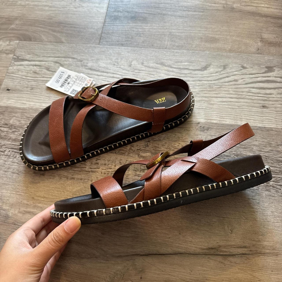 ZARA FLAT LEATHER SANDALS WITH CRISS-CROSS STRAPS - BRAND NEW WITH TAG- SIZE 8 o - Picture 7 of 8